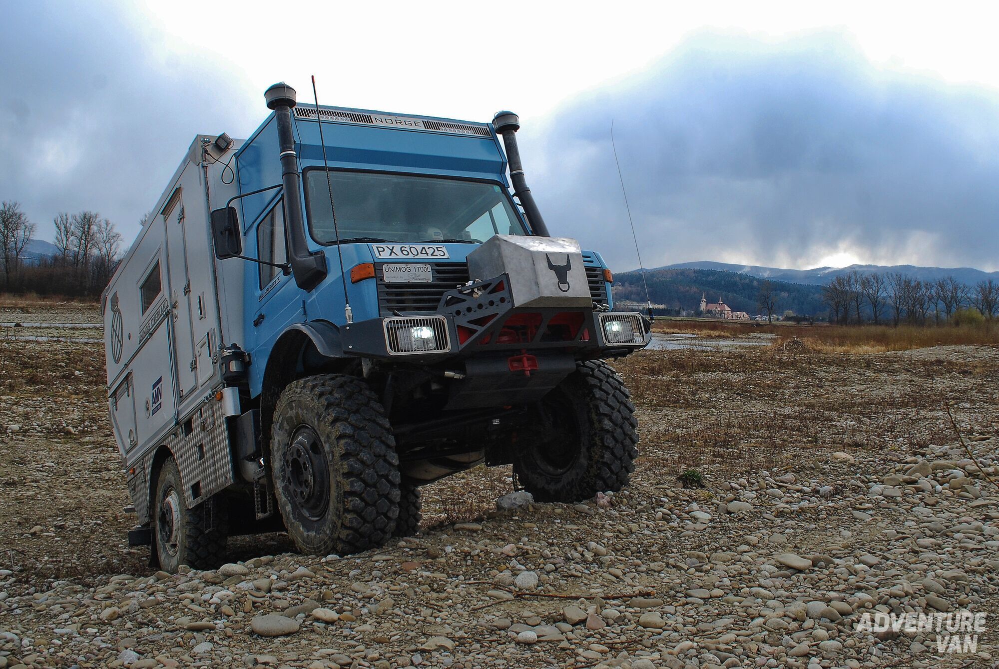 Unimog Overland - Purpose built vehicles